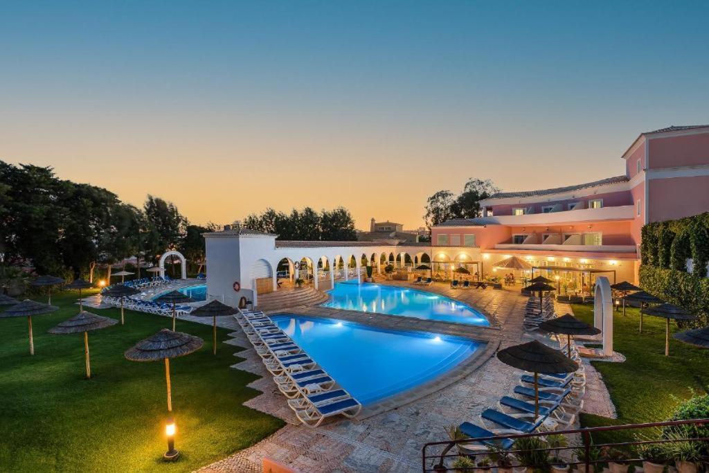Praia Da Rocha, Vila Rosa, T1, Piscinas, Parqueamento E Internet By Ig ปอร์ติเมา ภายนอก รูปภาพ